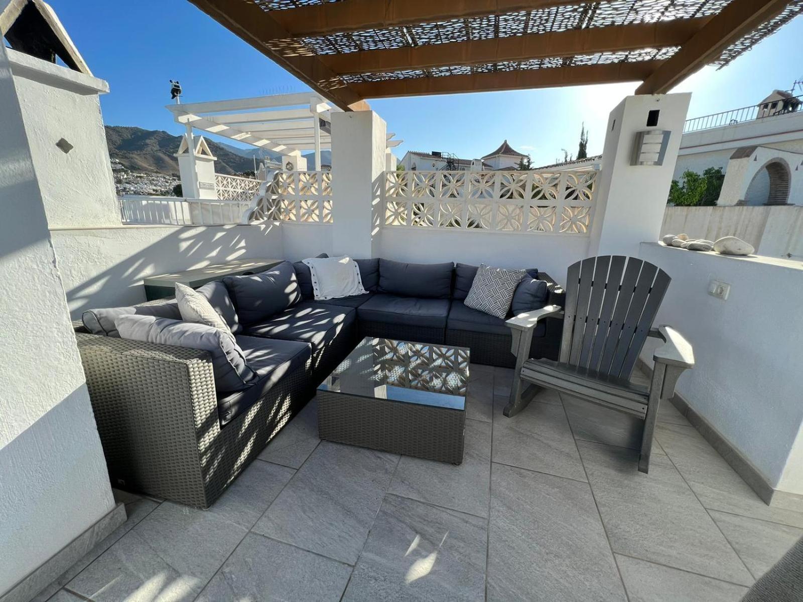 One Bedroom Penthouse Nerja Eksteriør billede