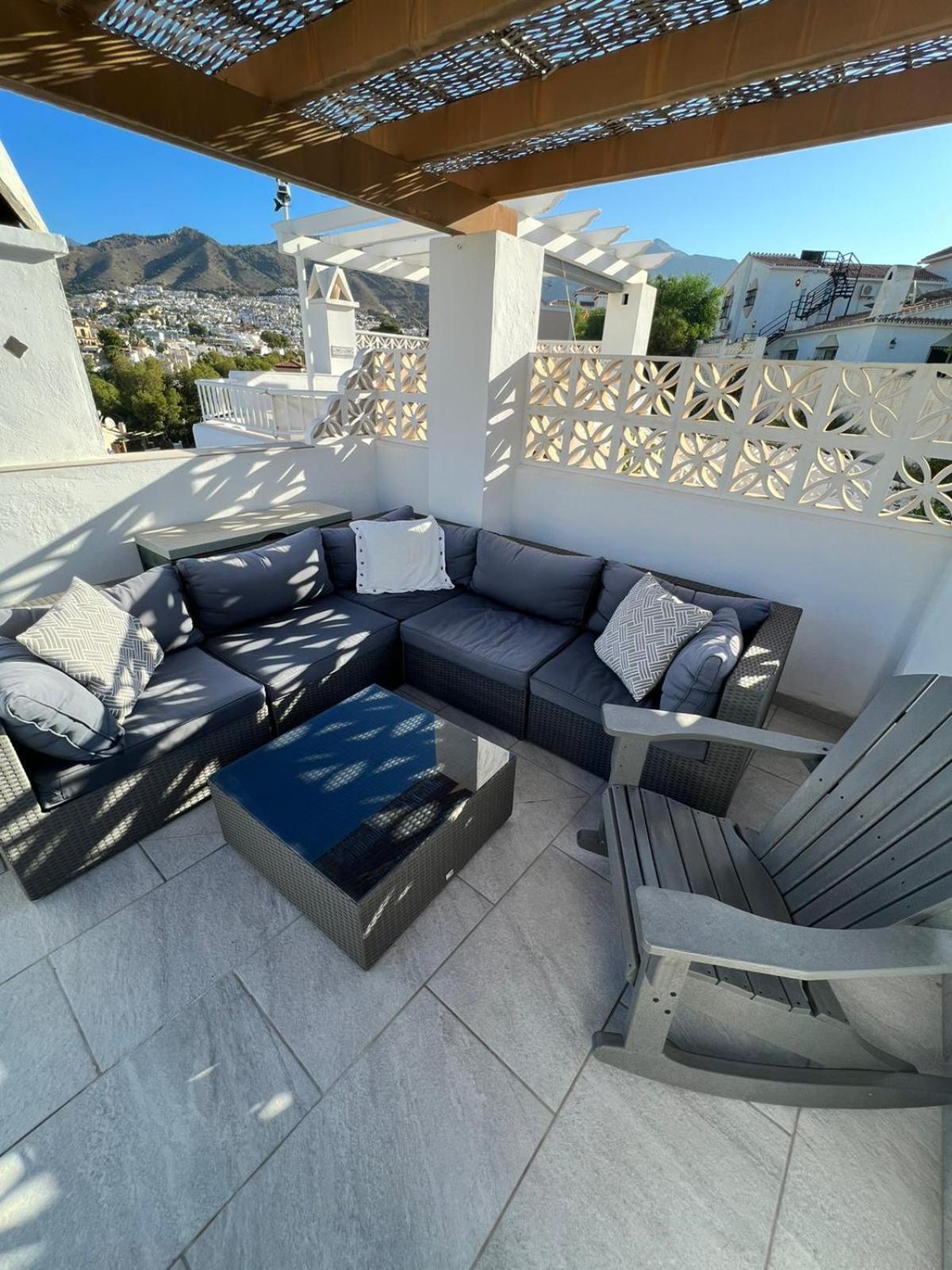 One Bedroom Penthouse Nerja Eksteriør billede