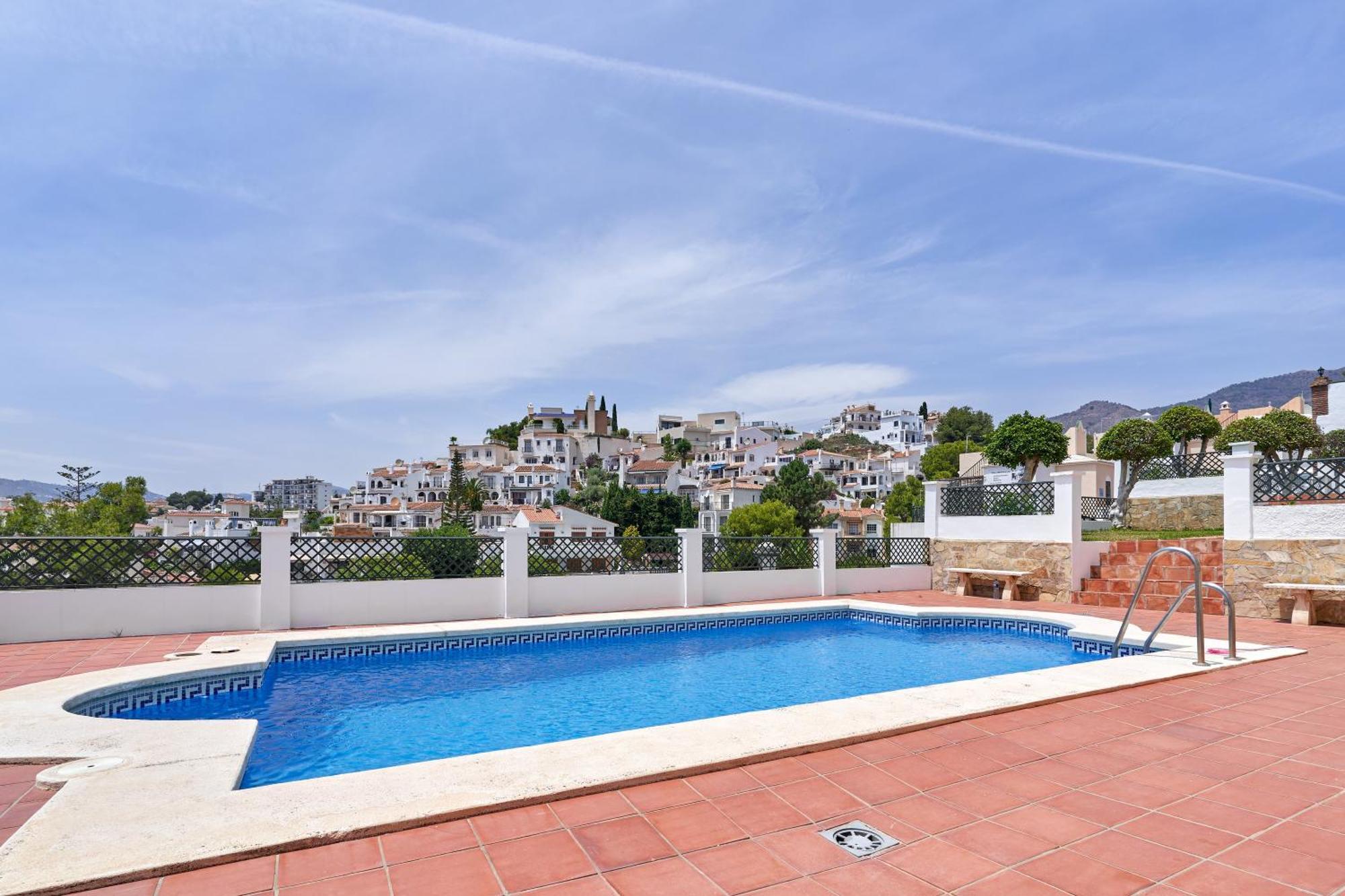 One Bedroom Penthouse Nerja Eksteriør billede